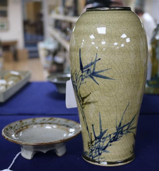 A Taizan pottery vase, Meiji period and a British studio pottery dish